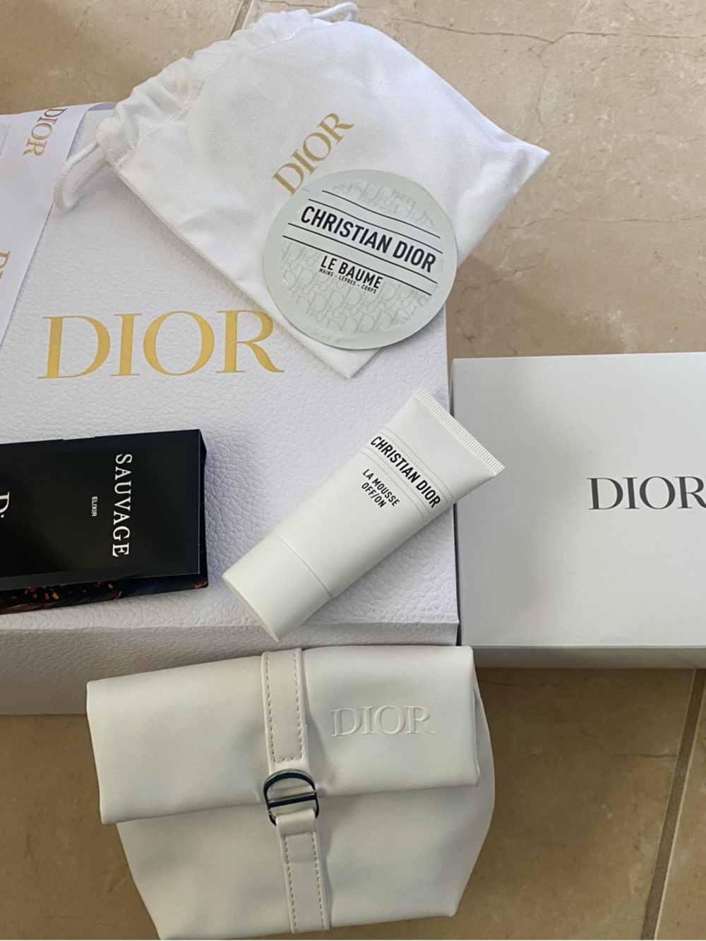 Dior White & Black Skincare and Fragrance Gift Set Make-up Bag 3 Samples 2 boxes